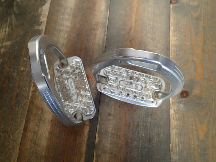 Tech Widebed Sloped Stirrup Irons