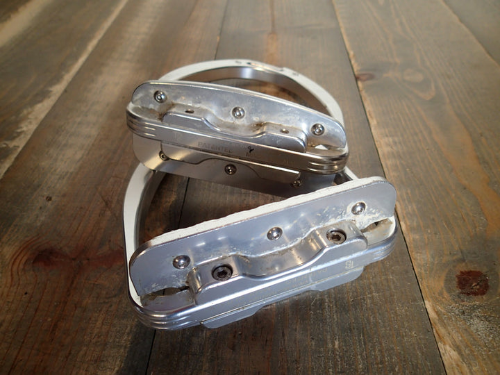 Tech Widebed Sloped Stirrup Irons