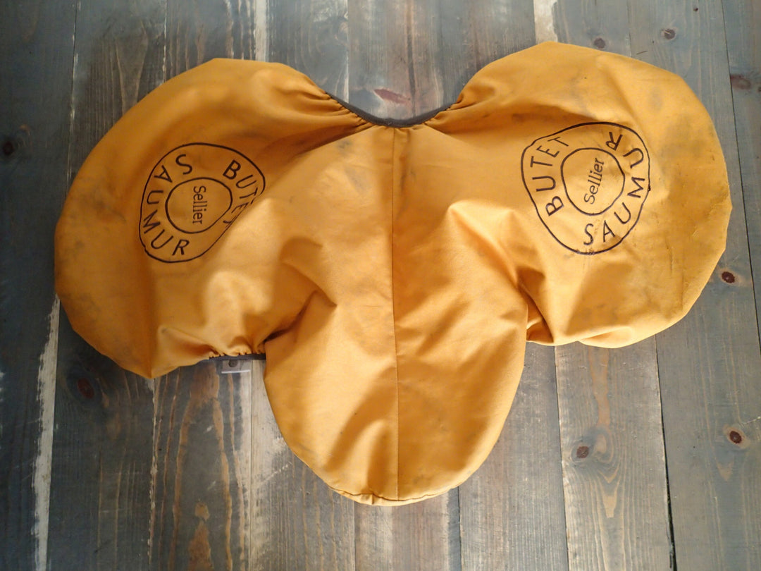 Butet Saddle Cover