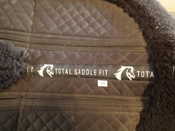 Total Saddle Fit Six Point Saddle Pad - Sheepskin Half Pad with Wither Freedom