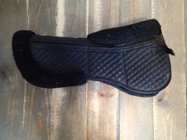 Total Saddle Fit Six Point Saddle Pad - Sheepskin Half Pad with Wither Freedom