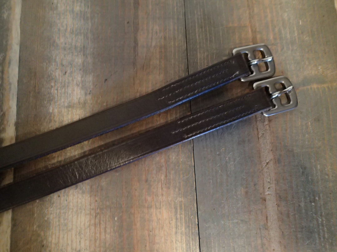 Simple / Functional Stirrup Leathers - 50"