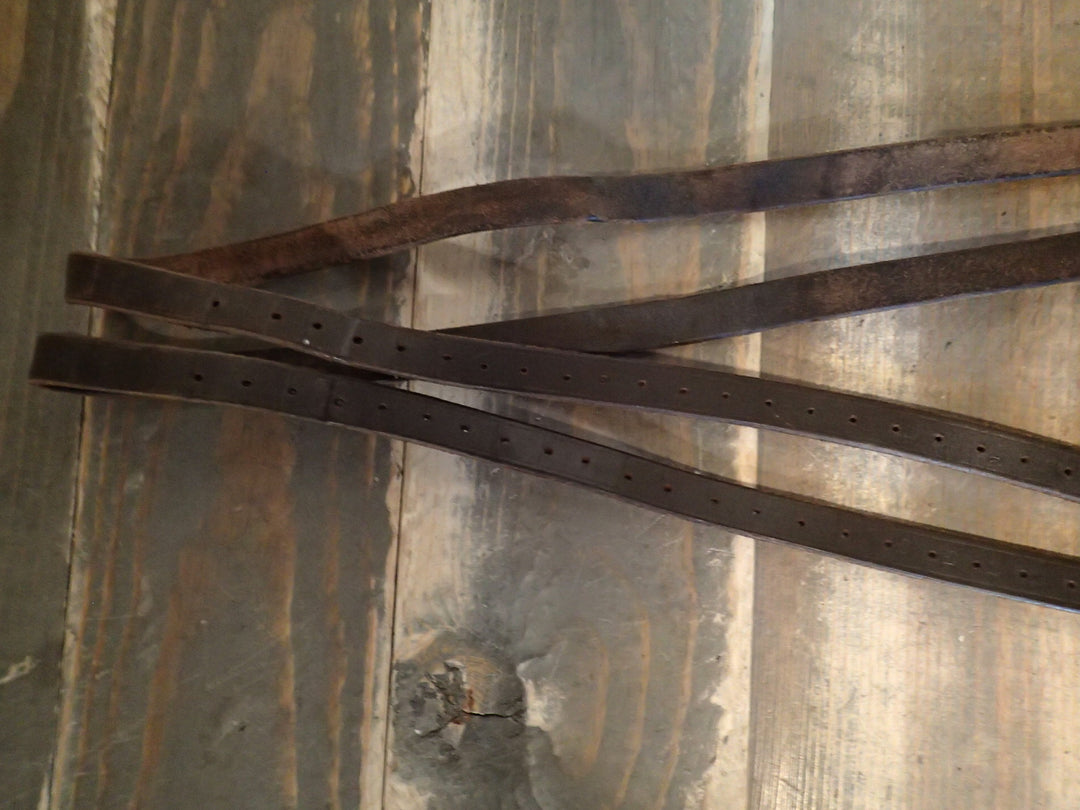 Simple / Functional Stirrup Leathers - 50"