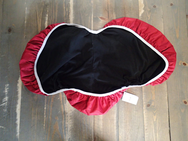 CWD Saddle Cover - NEW with tags - Size M