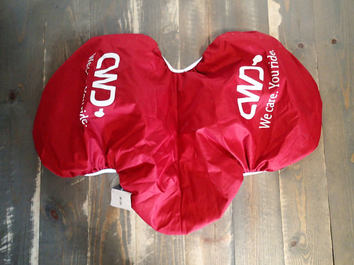 CWD Saddle Cover - NEW with tags - Size M