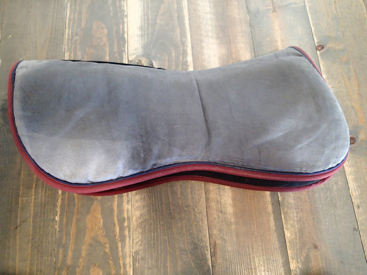 Ogilvy Half Pad