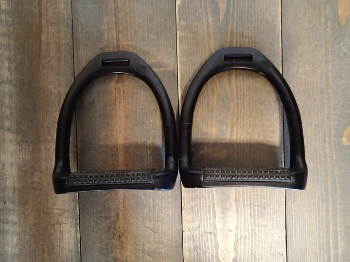 Royal Rider Flexible Composite Stirrup Irons