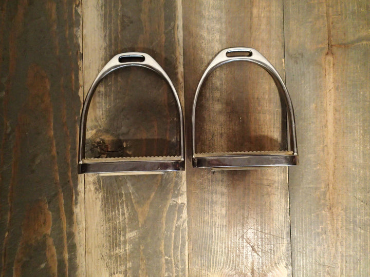 Fillis Stirrup Irons - 4.5"