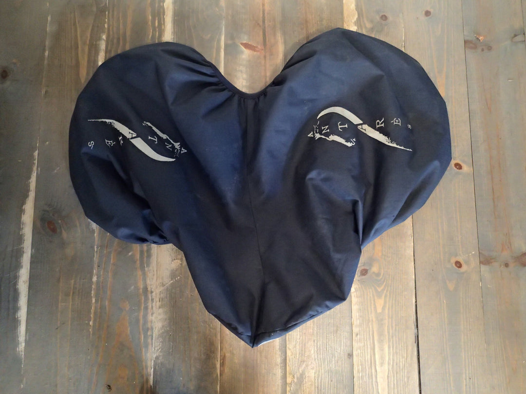 Antares Saddle Cover